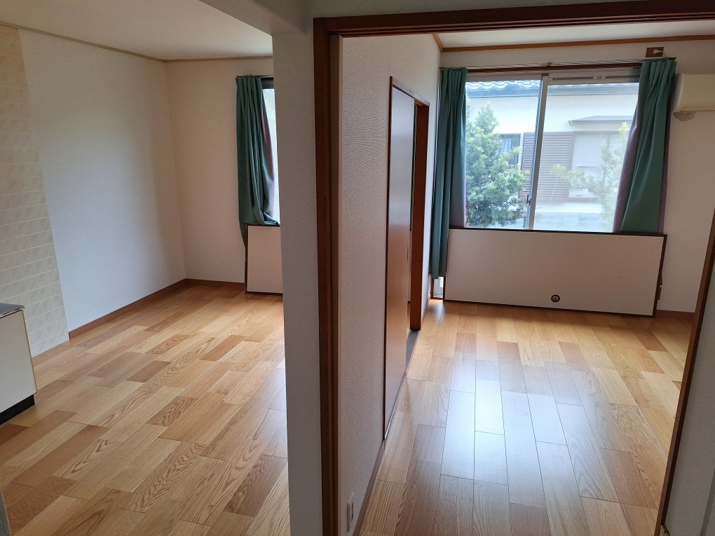 プレジール村岡