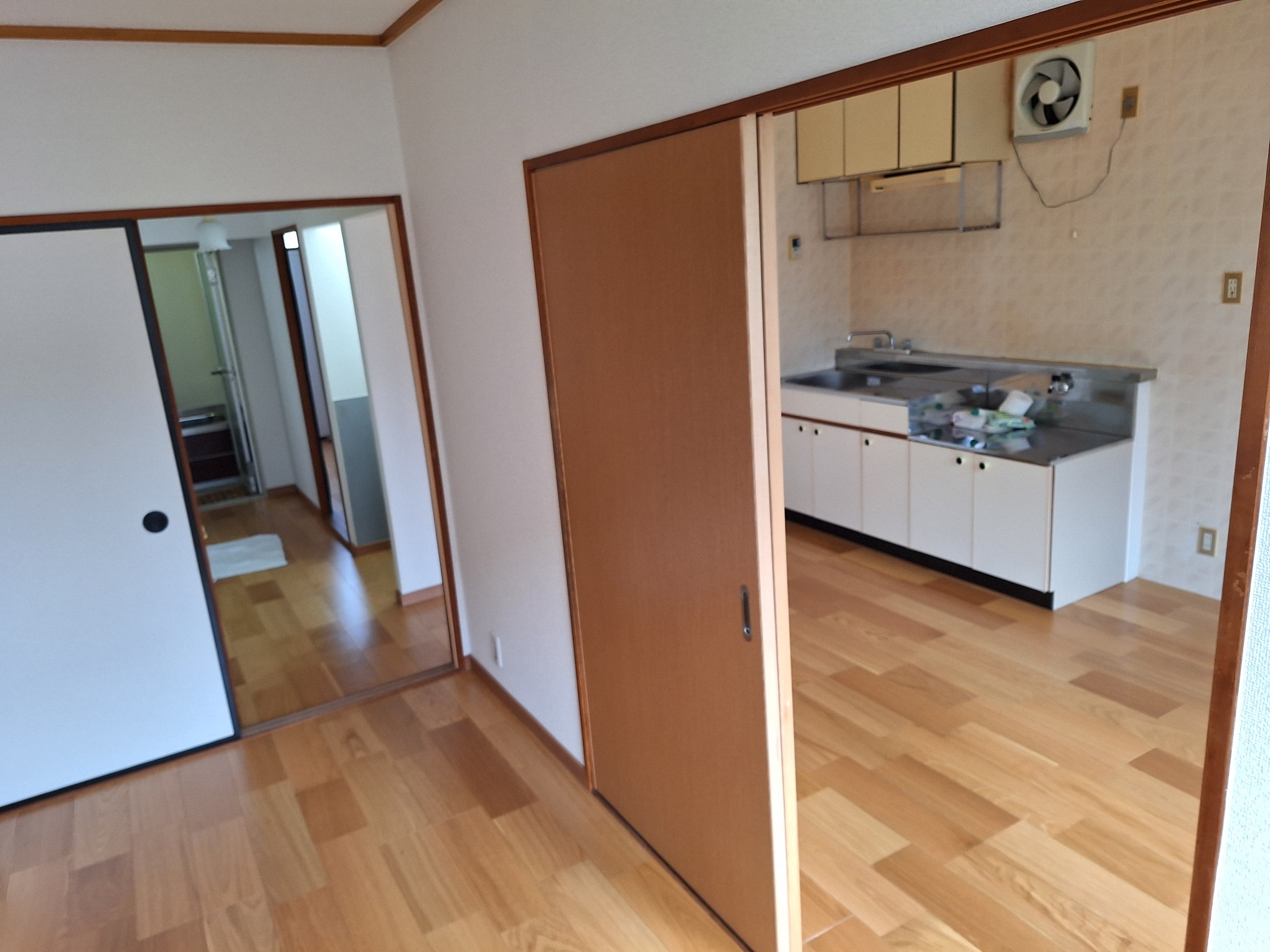 プレジール村岡