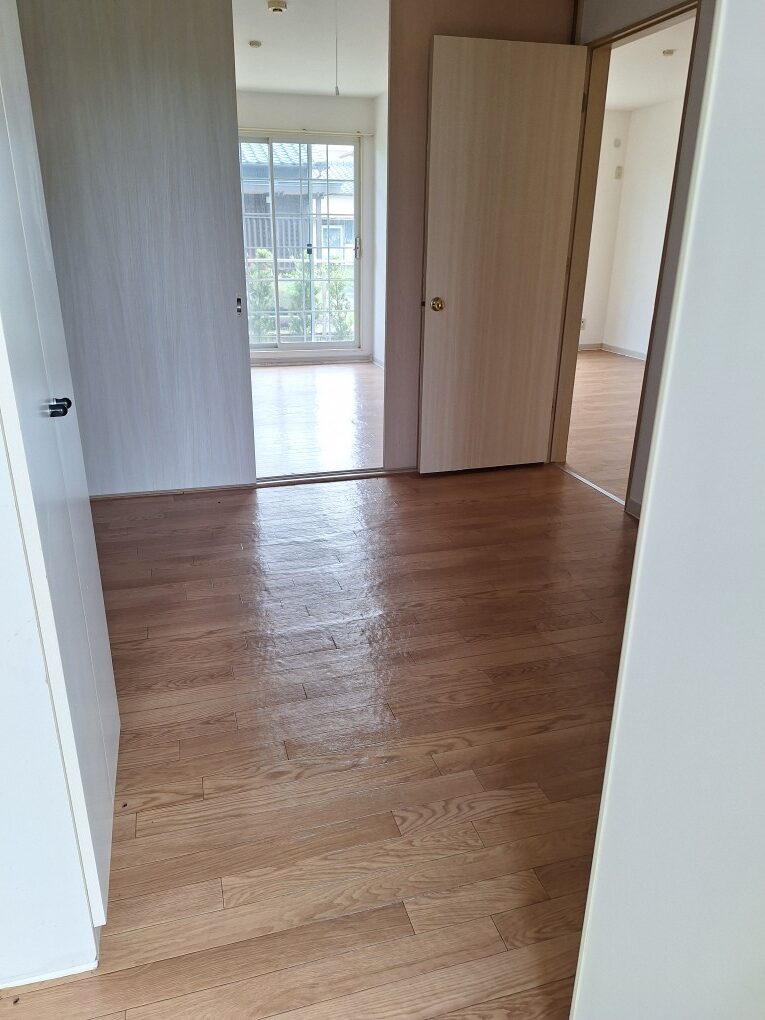 神埼売アパート３棟